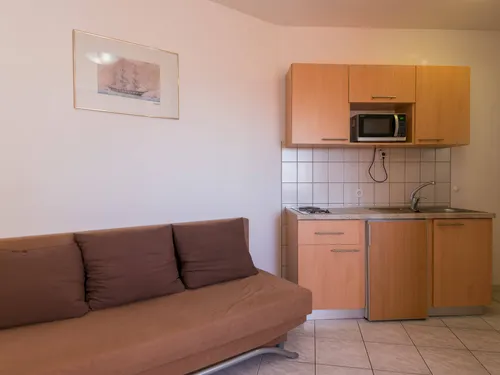 Apartment 4 Maestral Orebic interior and view 4
