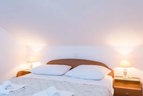 Apartment 8 Maestral Orebic interior and view 6