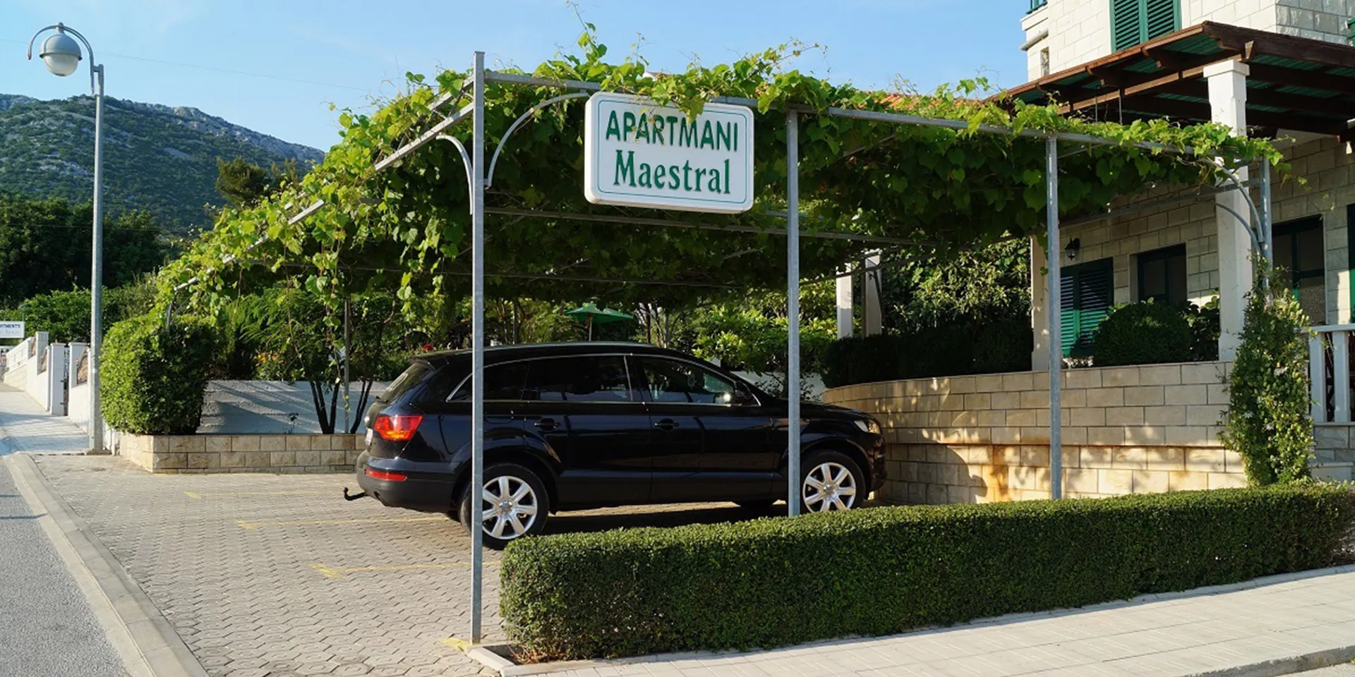 Maestral Orebic House